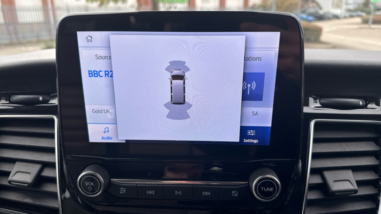 Ford Tourneo Custom Transit Custom Tourneo L2 Diesel Fwd 2.0 EcoBlue 150ps Low Roof 8 Seater Titanium